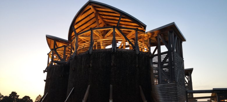 Kevelaer diploma-uitreikingstoren bij schemering Het afstudeerhuis in Kevelaer bij schemering.