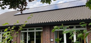 Link öffnet seitenüberlagerndes Dialog-Fenster