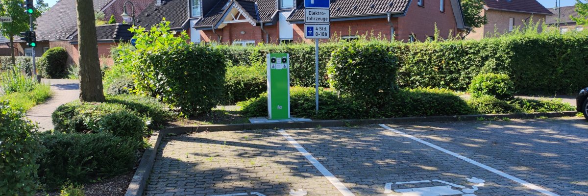 E-laadstation op de parkeerplaats Kardinal-von-Galen