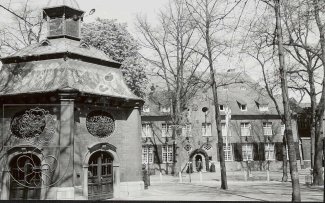 Chapel Square Chapel Square
