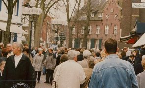 Verkaufsoffener Sonntag und Holland Dorf 2002 Verkaufsoffener Sonntag und Holland Dorf 2002